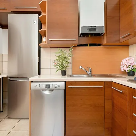 W Sercu Lodzi Piotrkowska Balkon & 2 Sypialnie By Renters Apartment