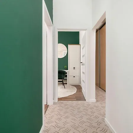 W Sercu Lodzi Piotrkowska Balkon & 2 Sypialnie By Renters * Lodz (Lodz)
