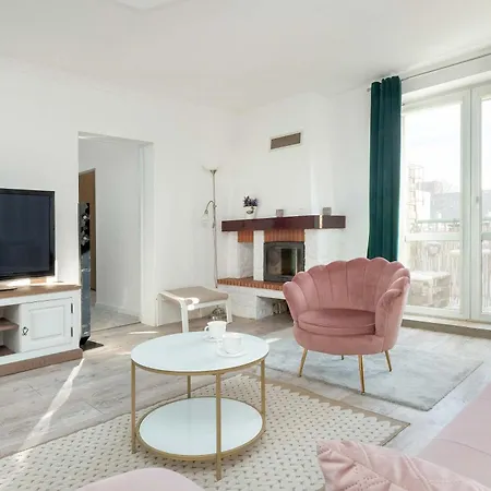 W Sercu Lodzi Piotrkowska Balkon & 2 Sypialnie By Renters Lodz