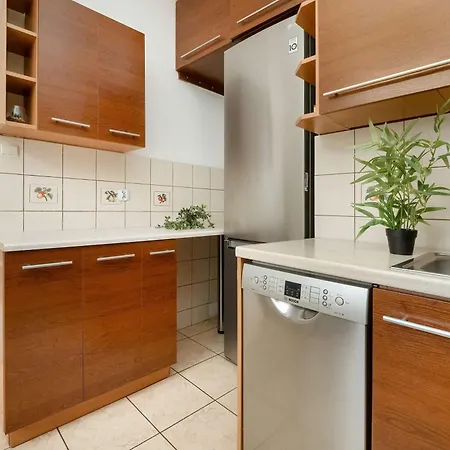 W Sercu Lodzi Piotrkowska Balkon & 2 Sypialnie By Renters Apartment Lodz